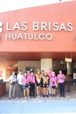 HOTEL LAS BRISAS.jpg